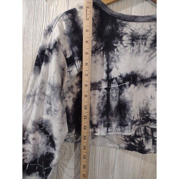 Rue 21 Womens Medium Black Tie Dye 100% cotton Long Sleeve Crop Shirt Rocker - Picture 5 of 7